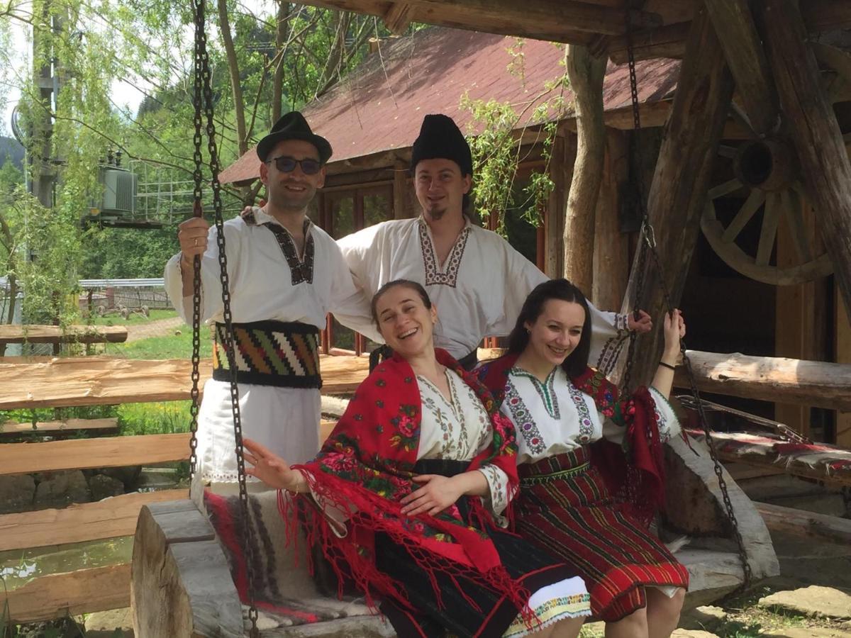 Pensiunea Agroturistica Casa Colinita Vatra Moldoviţei 외부 사진