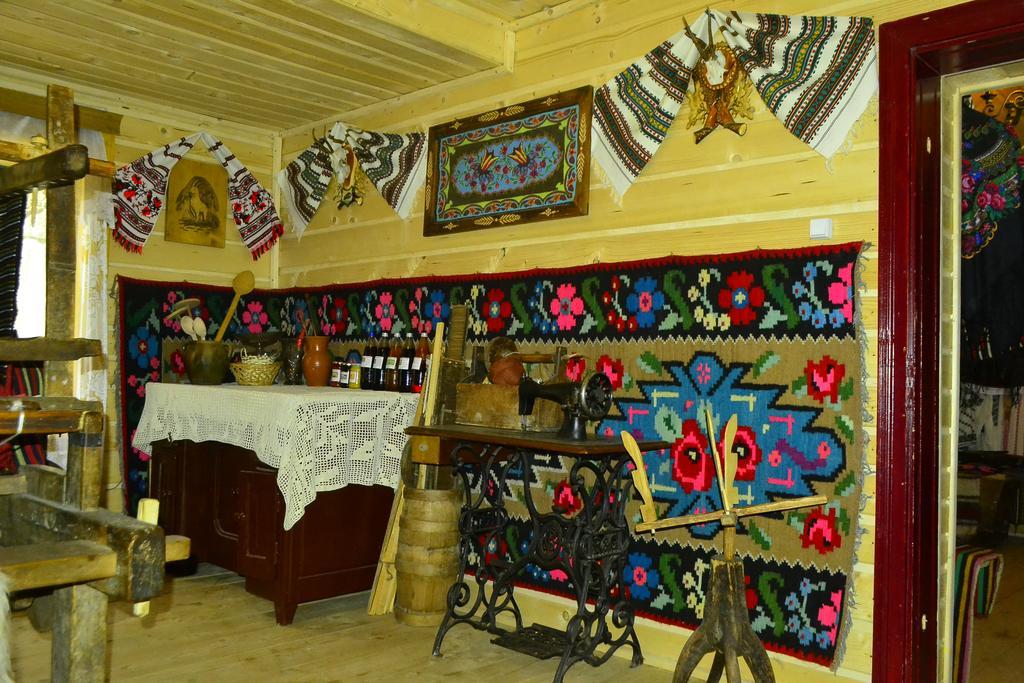 Pensiunea Agroturistica Casa Colinita Vatra Moldoviţei 외부 사진